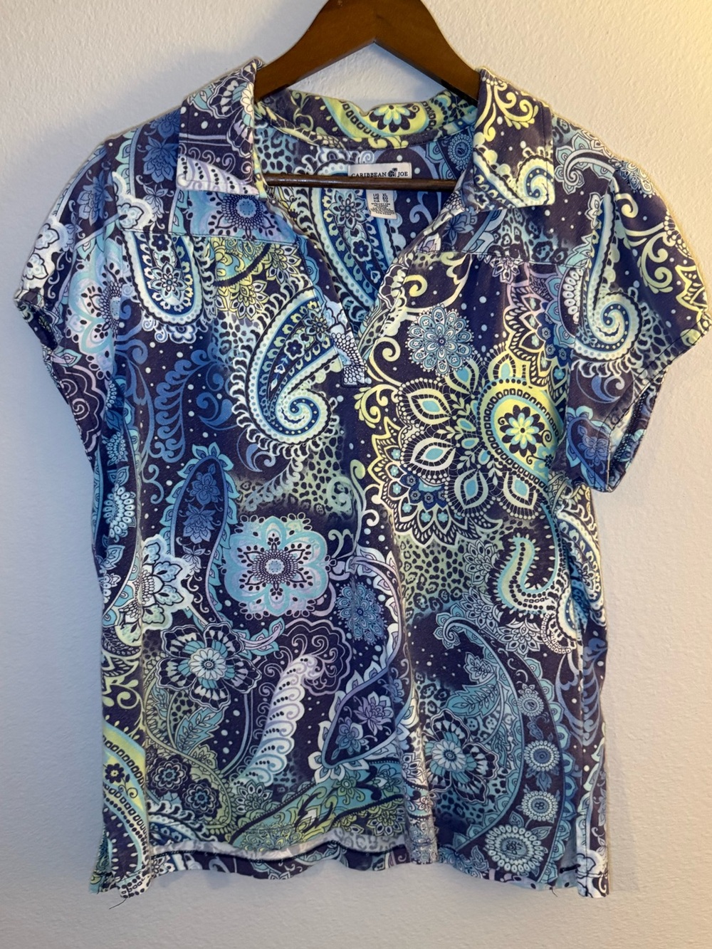 Caribbean Joe Navy and Aqua Paisley Short Sleeve Collared Top